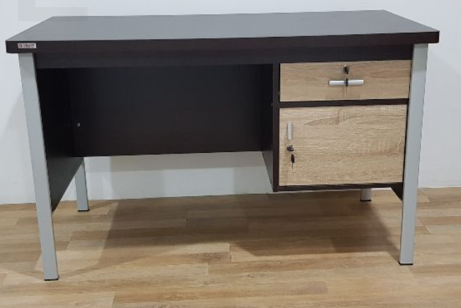 Meja Tulis MT 130 SO