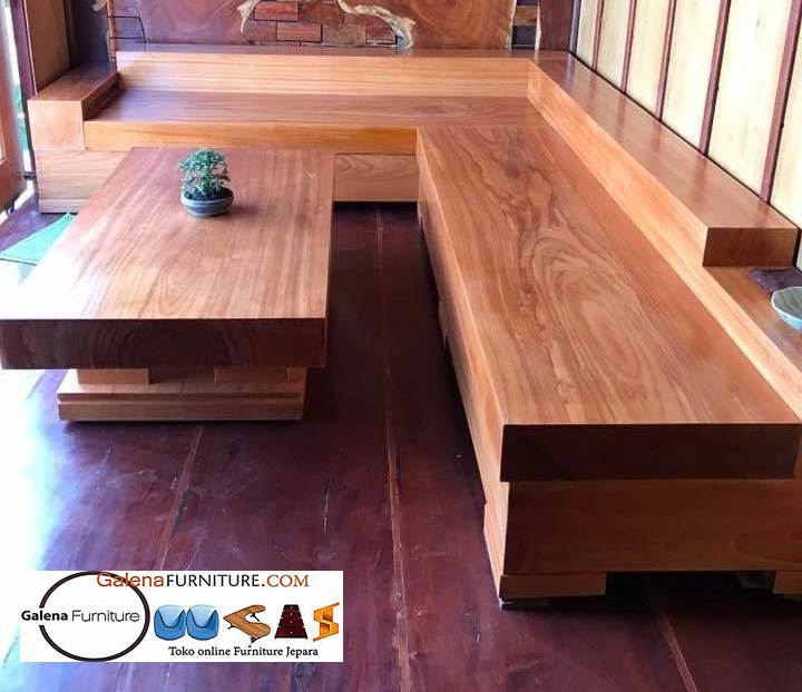 4 Kekurangan Meja Kayu