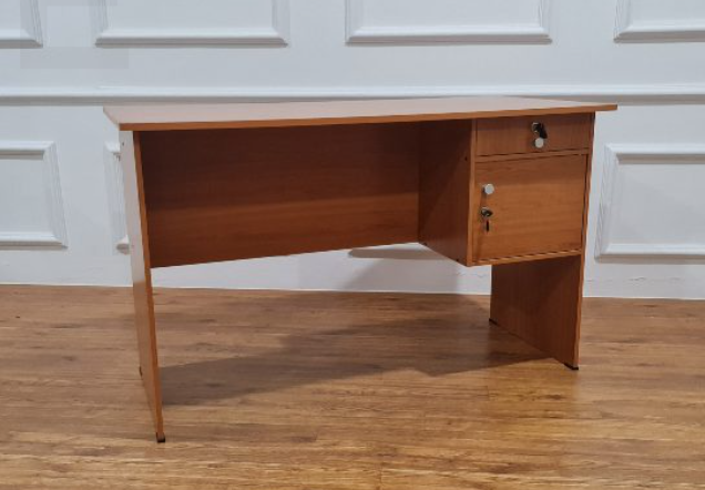 Meja Belajar MB G 124