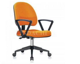 Kursi kantor indachi inverio bandung type D-331