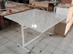 Custom Meja Lipat
