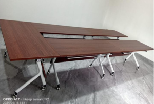 Custom Meja Meeting