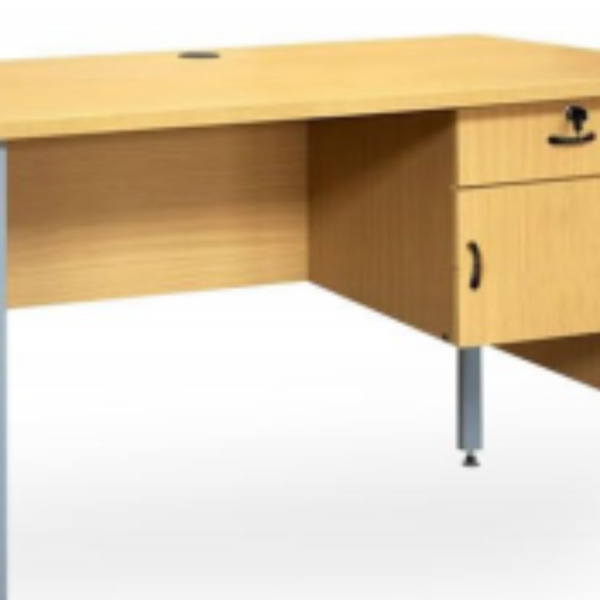 Meja 1/2 Biro Lunarsol MKS 126 L1