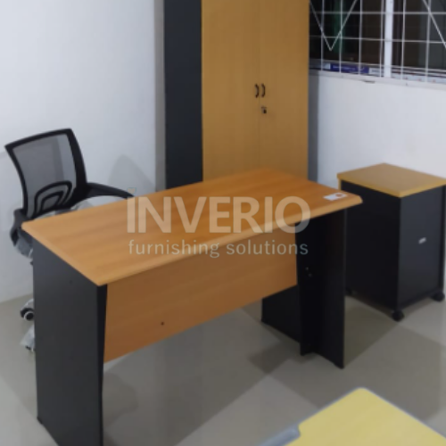 Meja Kantor Staff Inverio
