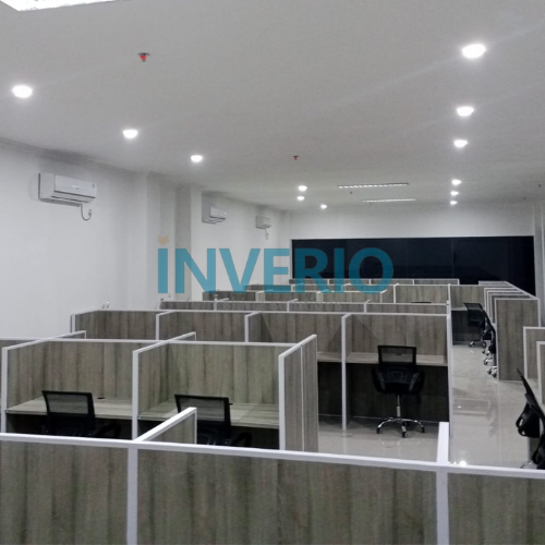 Meja Kerja Partisi Custom