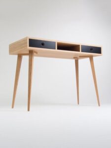 Meja Kerja Scandinavian